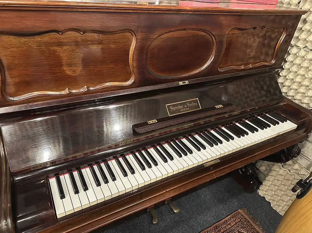 Piano - Klavier (Western-Piano) von Sprecher & Soehne