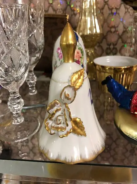 Porzellanglocke Handarbeit