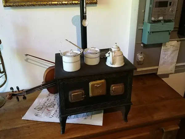  Grosse antike Bing Puppenküche