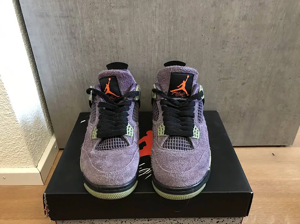 Jordan 4