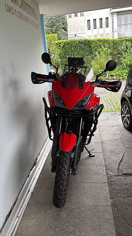 Moto Morini X-Cape 650