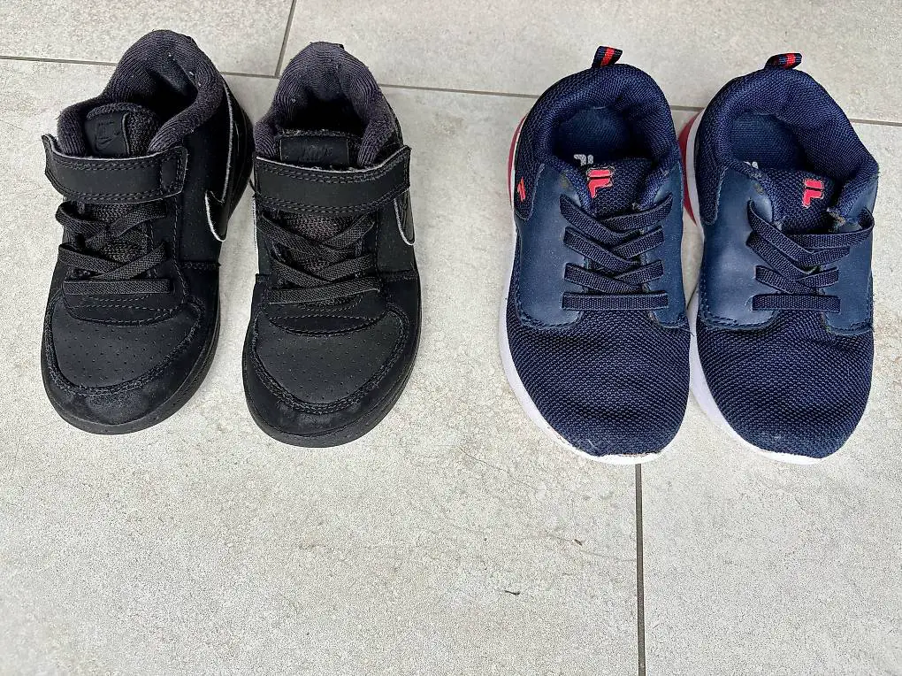 Kinderschuhe Grösse 26? Fila & Nike
