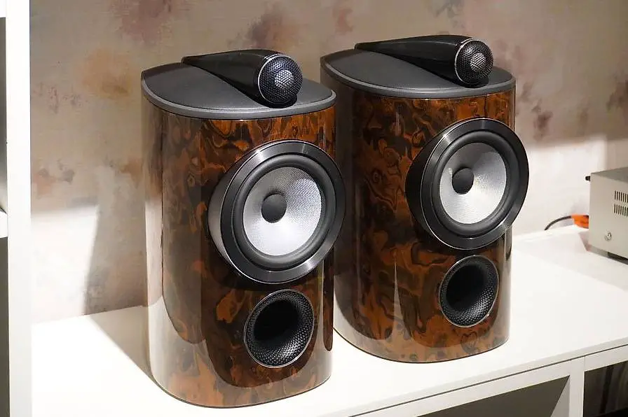 B&W 805 D4 Signature garanzia >>2026