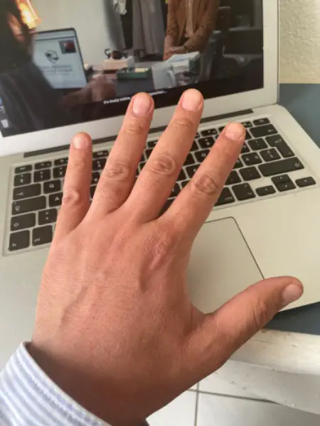 Biete Energetische Massage an Dame