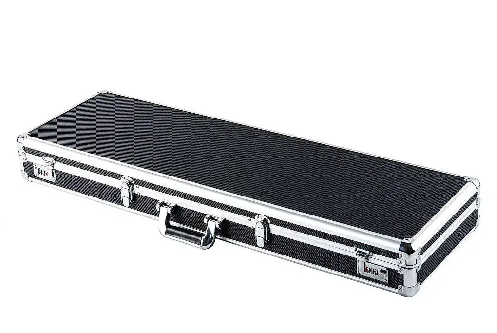 Schutzkoffer mit Zahlenschloss 96 x 36 cm