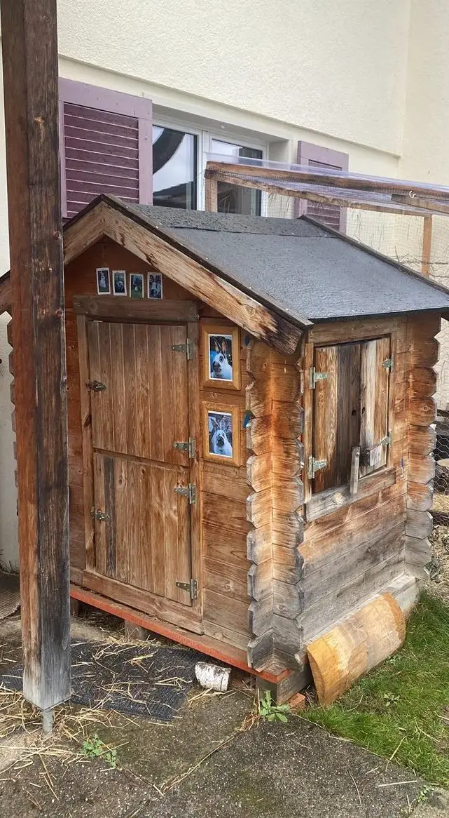 Kaninchenstall, Kleintierstall abzugeben