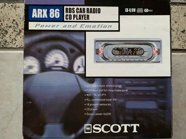 Radio per la macchina, marca scott.
