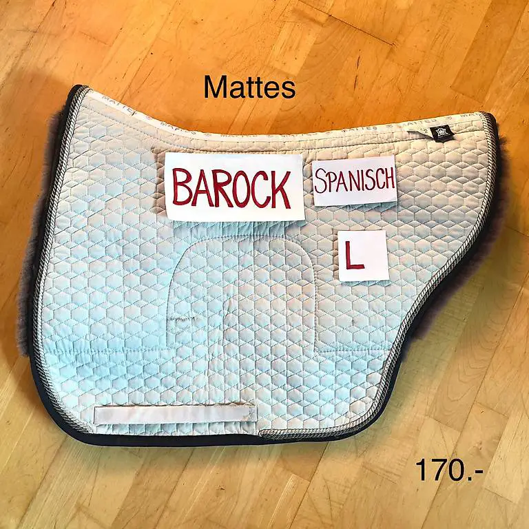 Schöne Mattes Lammfellschabracke L Barock Schabracke