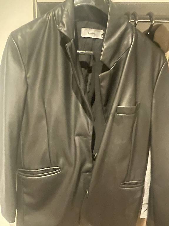Bershka Lederjacke