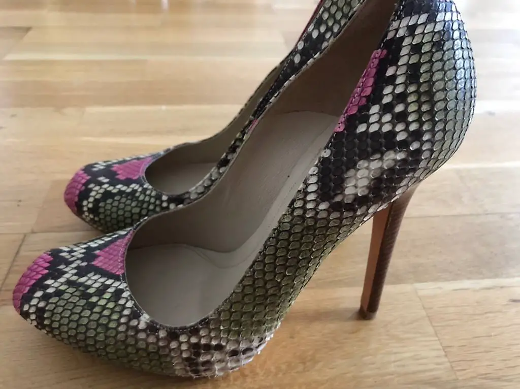 Alexander McQueen Python Schlangenlederpumps 38