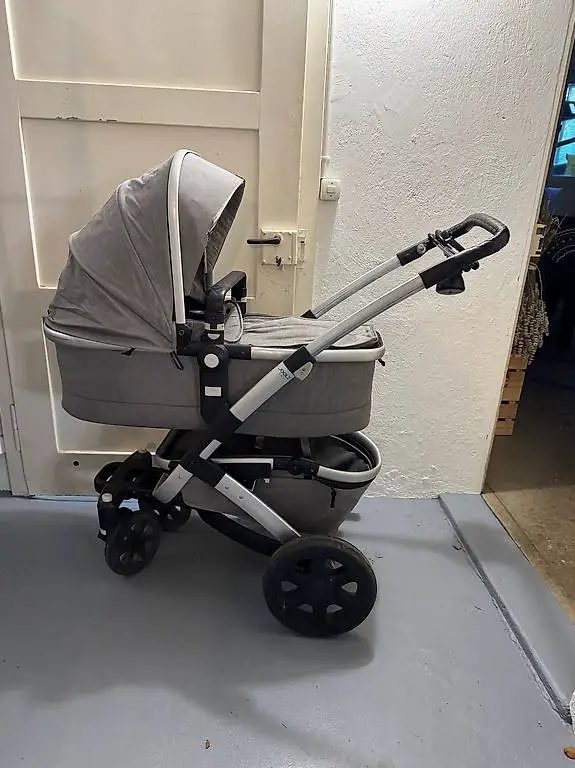 Kinderwagen Joolz Geo 2 Jg 2018 inkl. viel Zubehör.