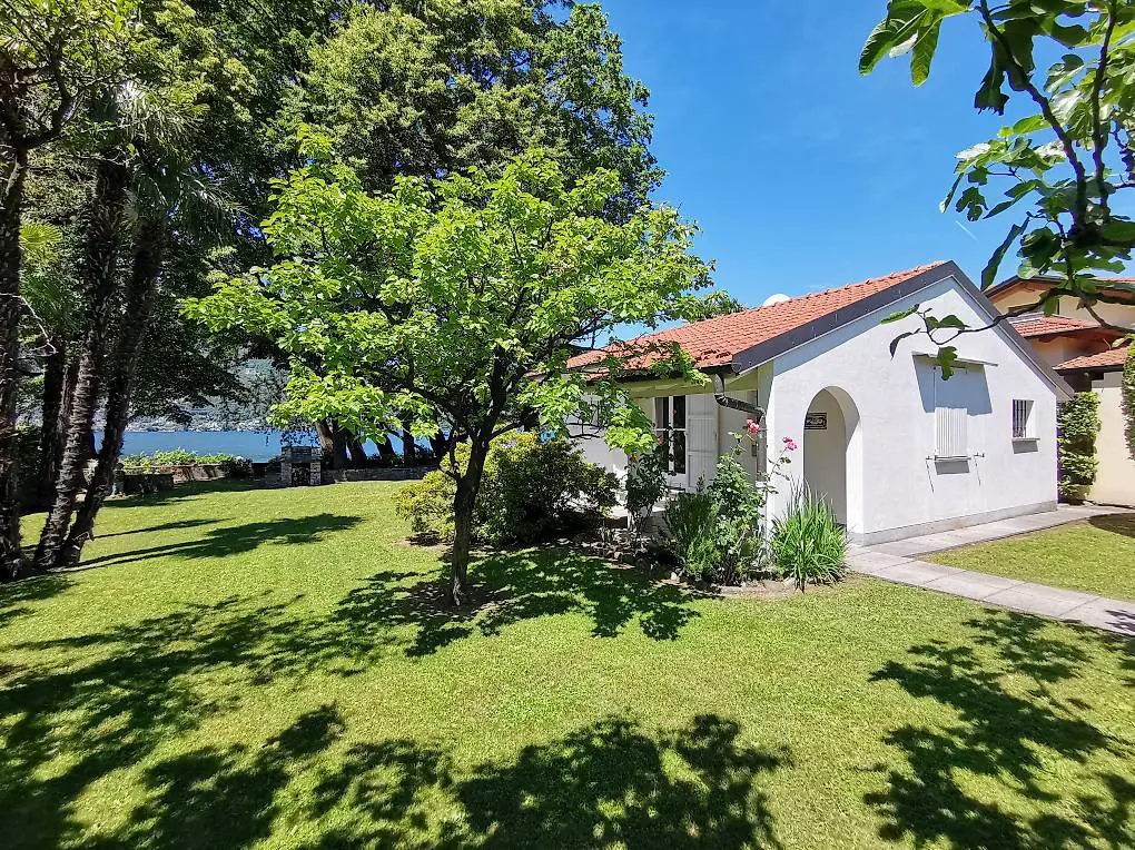 Ferienhaus direkt am Lago Maggiore in Maccagno (Italien)