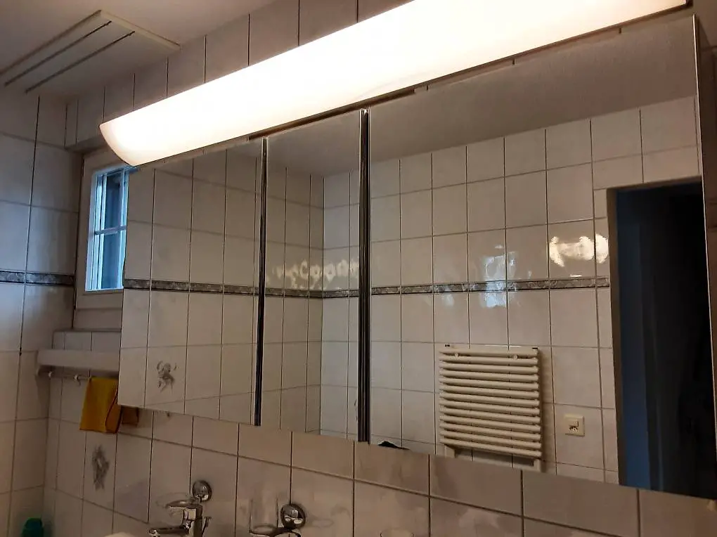 Spiegelschrank Schneider