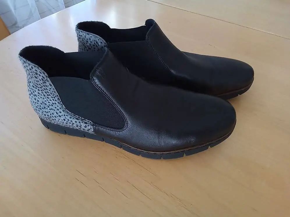 Damen Halbstiefel Gr.41 schwarz Leder-Schuhe bequem