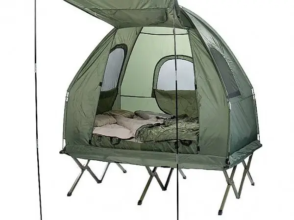  4in1-Doppelzelt, Feldbett, 2 Winterschlafsäcke, Matratze, So