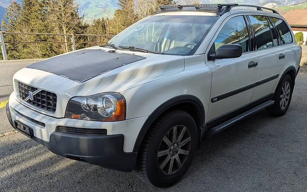 Volvo XC90 D5 / 4x4 / ab MFK / 7-Plätzer / AHK