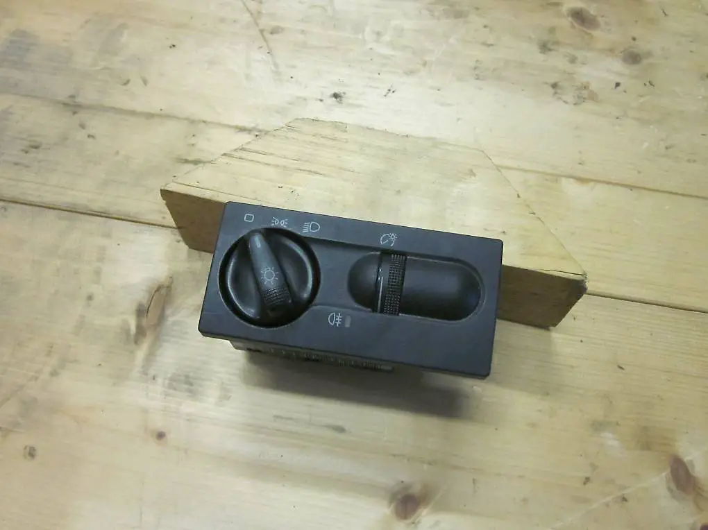 VW Golf GTI-3/16V Licht-Schalter