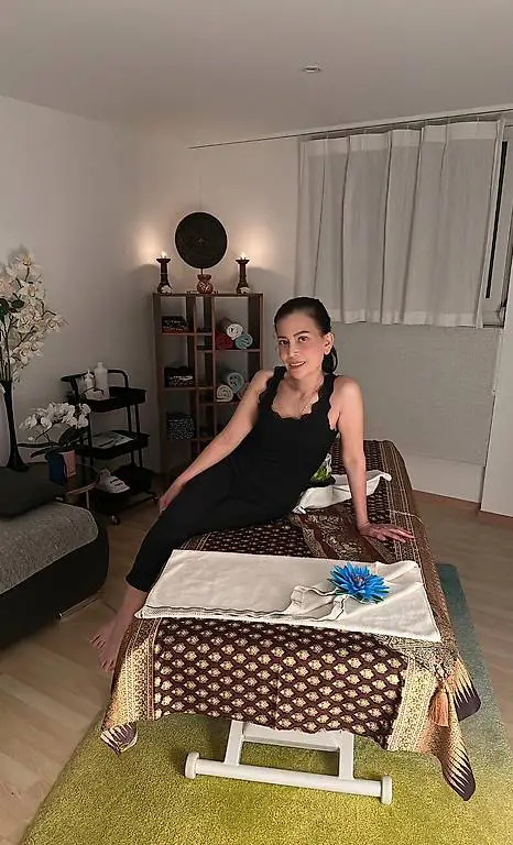 Lomi Lomi Nui Öl Massage in Oerlikon