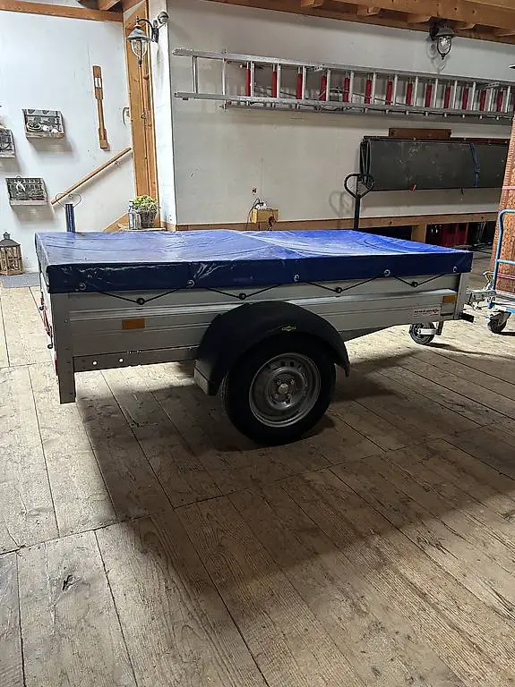 Humbaur Anhänger 750Kg