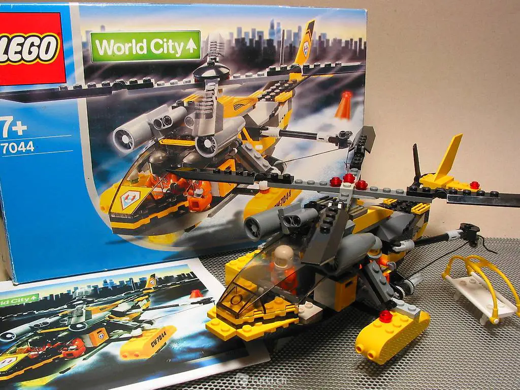 LEGO 7044 World City SeeNot Helikopter Hubschrauber in OVP