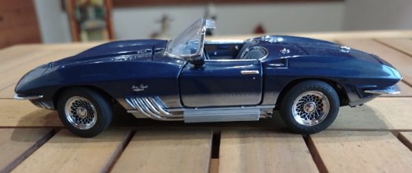 schöner spezieller Corvette Mako Shark Franklin Mint 1:24