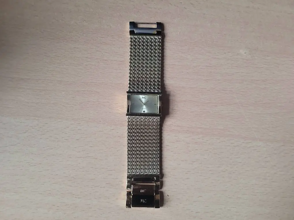 MC Quartz Damenuhr Uhr Edelstahl Gold Vintage