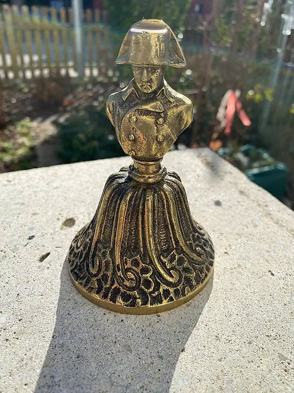 Vintage Messing-Tischglocke Napoleon