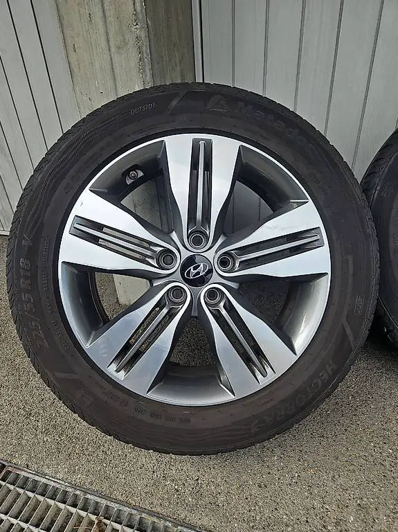 Hyundai IX35- TUCSON Original Sommerräder R18