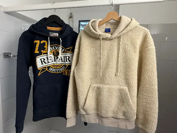 2 Kapuzenpullover Petrol Industries + Jack & Jones in Gr. L