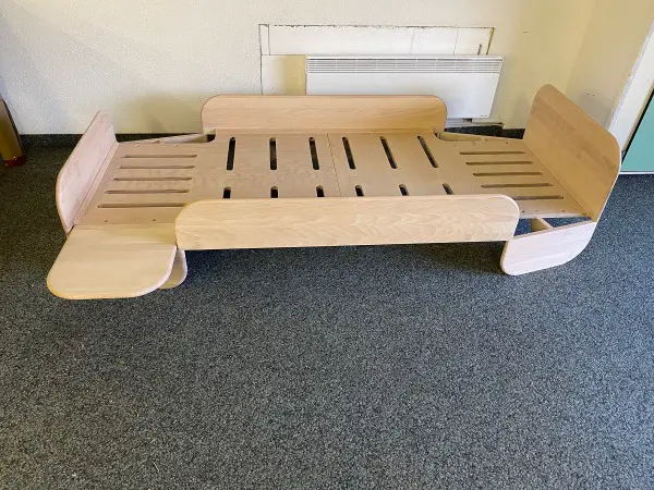 Kinderbett Massivholz