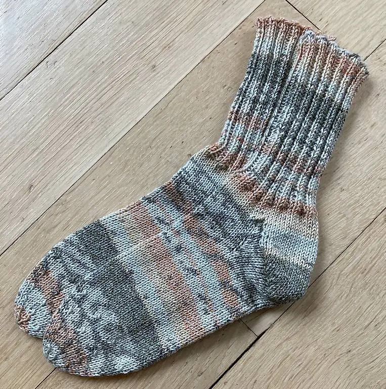 Handgestrickte Socken Gr.32/33