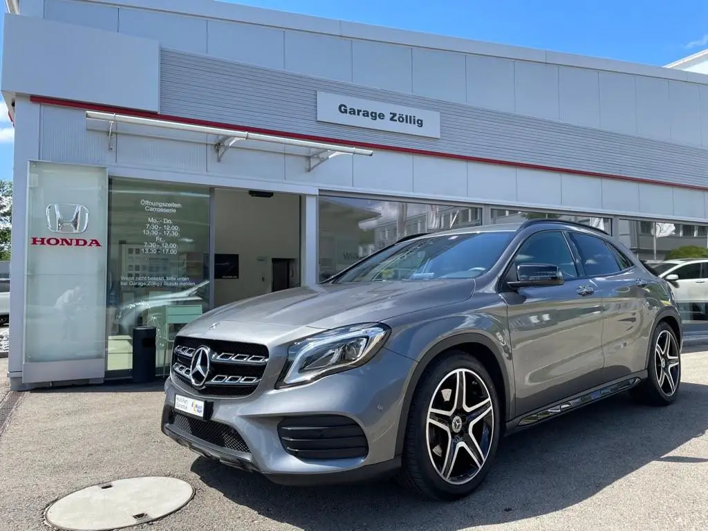mercedes-benz gla 250 swiss star amg line 4m
