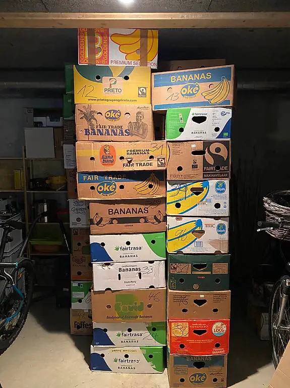 Bananenschachteln zu verkaufen
