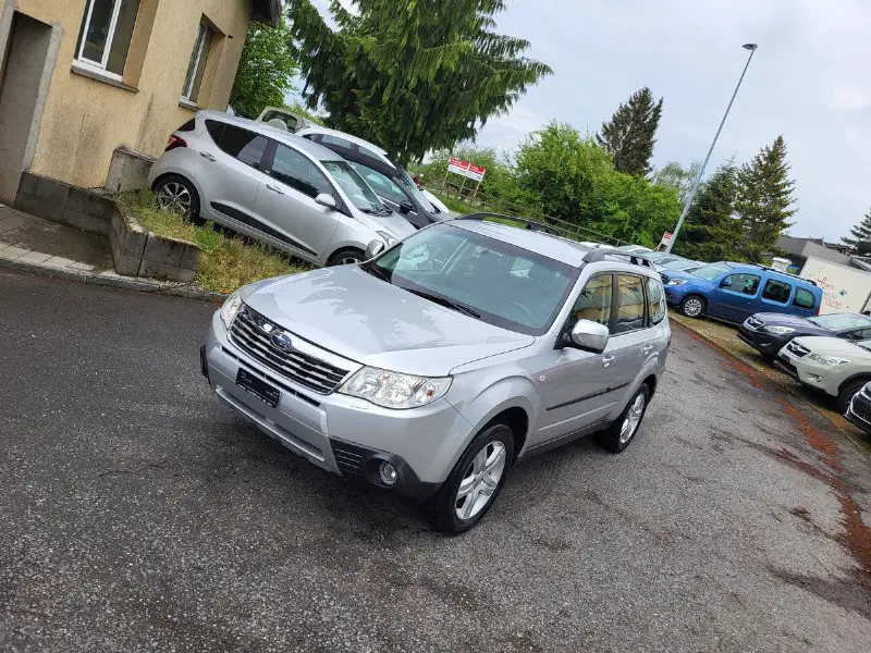 SUBARU Forester 2.0XS Comfort Automatic
