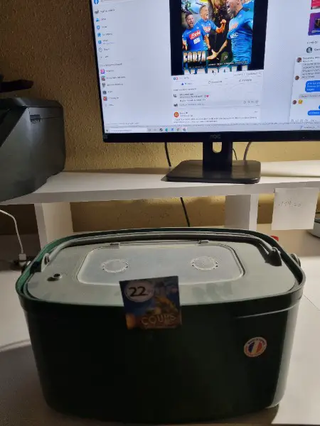 Boite vert pour vif petit poisson