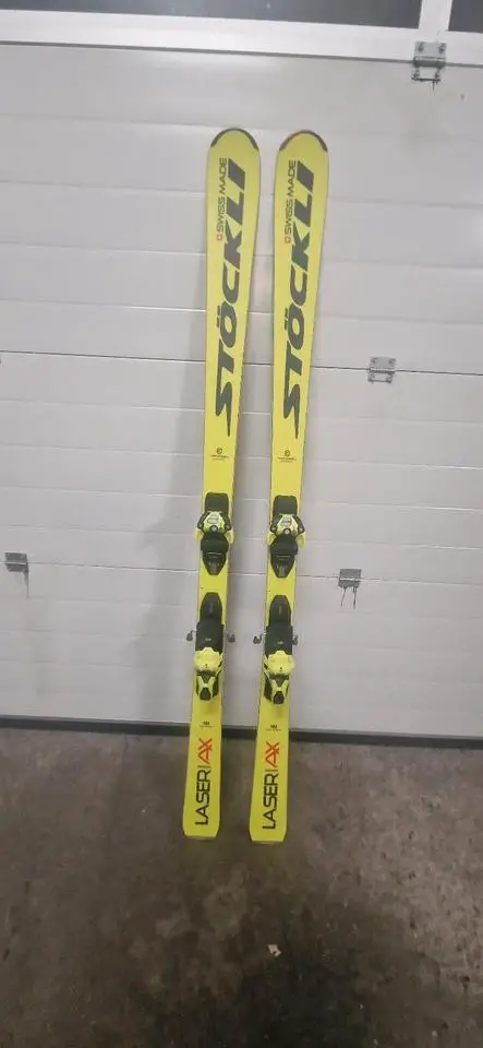 Stöckli Ski Laser AX