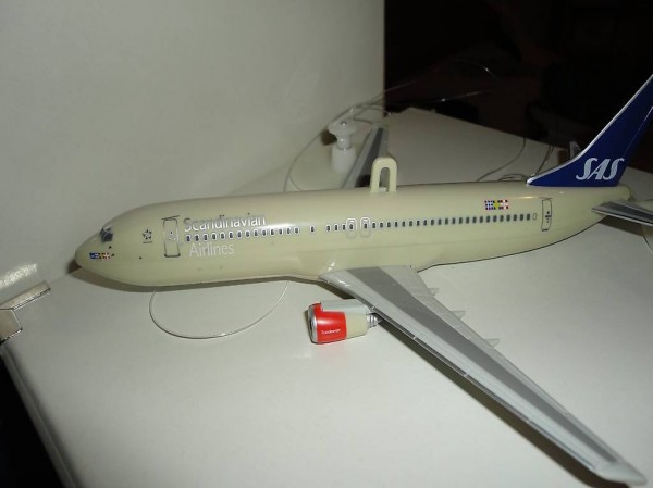 Ein sich drehendes Flugzeug