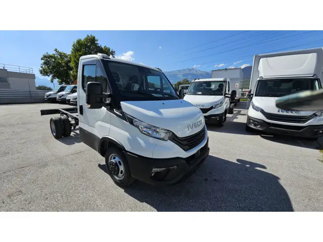 IVECO, Chassis-Kabine