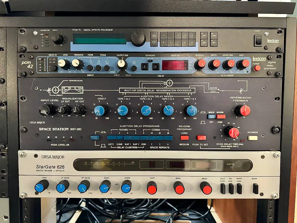 Lexicon PCM 70 classic vintage reverb