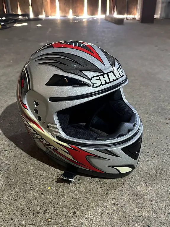 Motorradhelm ohne Visier