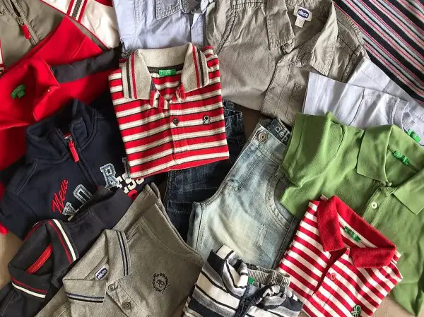 ABBIGLIAMENTO BIMBO 4 ANNI