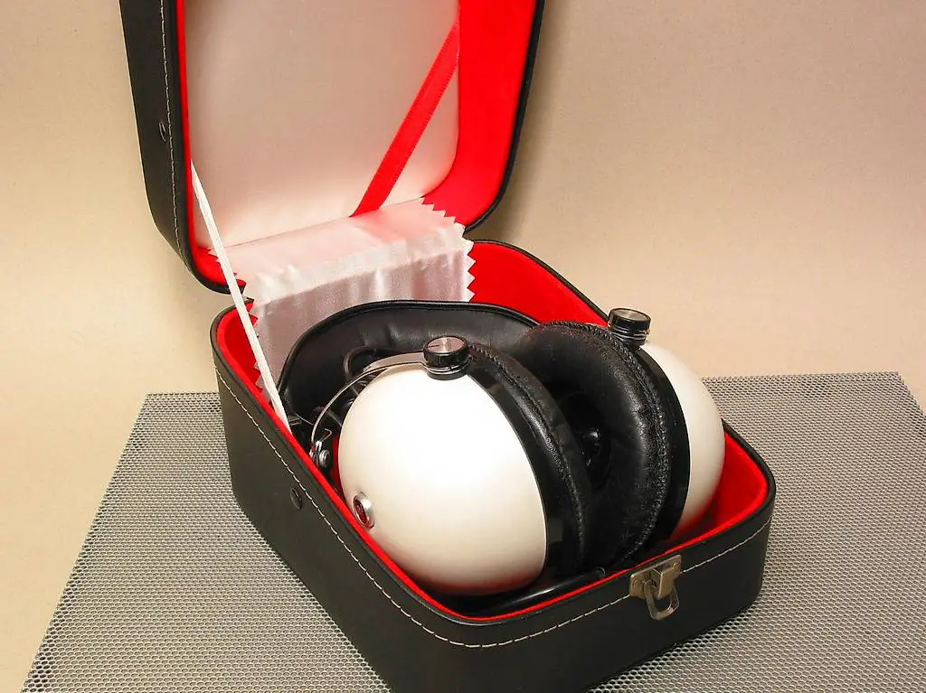 PIONEER SE50 2-Way Headphones Kopfhörer Vintage in Box RAR