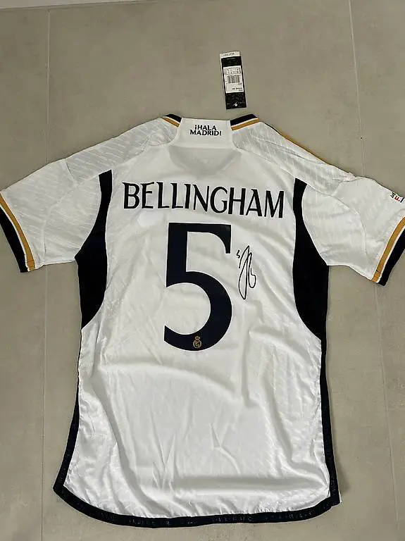 Bellingham Real Madrid Trikot signiert