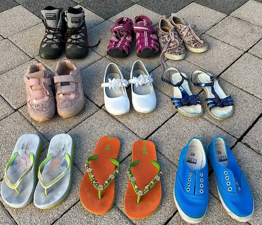 Vendo scarpe taglia 34