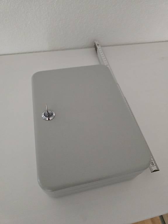 Schlüsselkasten (Abschliessbar)