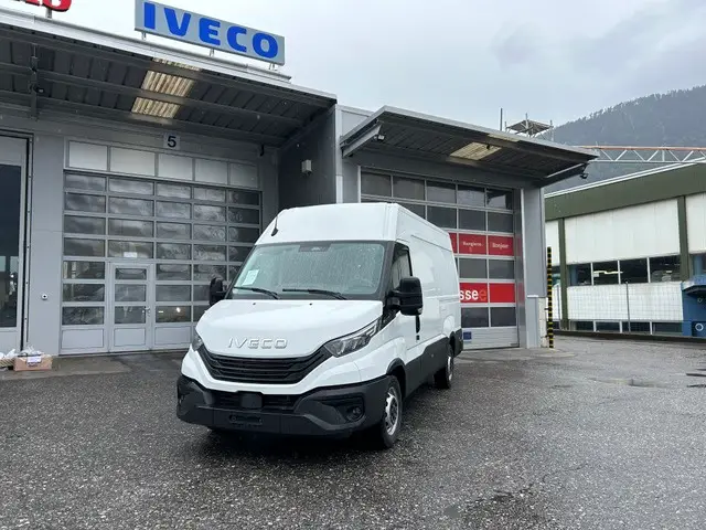 IVECO, 35S16H3.0A8V, Kastenwagen (Transporter)