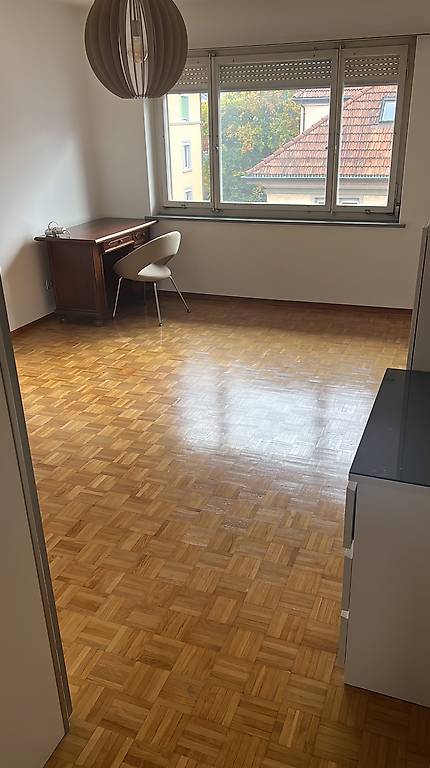 WG Zimmer in bester Laage.