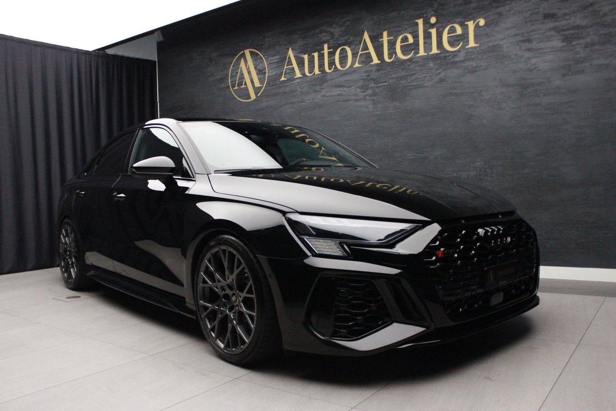 AUDI RS3 Limousine 2.5 TSI quattro S-tronic