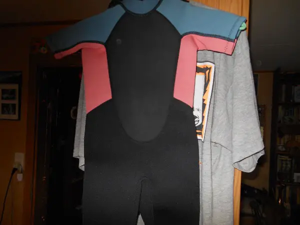 Neoprenanzug Shorty Schwimmhilfe