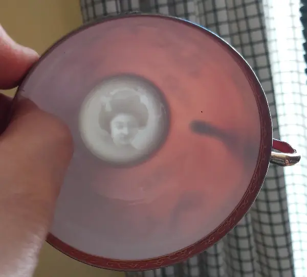 Japanische Tassen mit Lithophanie Geisha